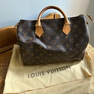 Louis Vuitton Speedy 30 bag